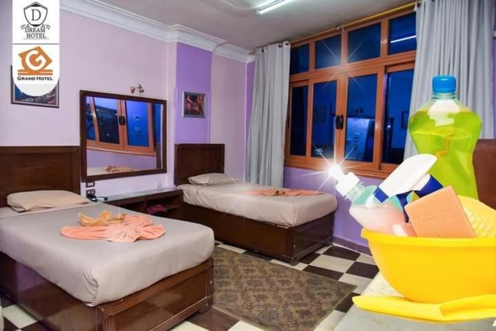 Dream Hotel Qinā Dış mekan fotoğraf